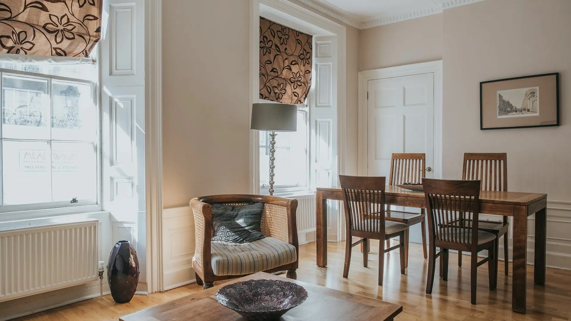 Reizand Apartments, Young St Edinburgh Apartment